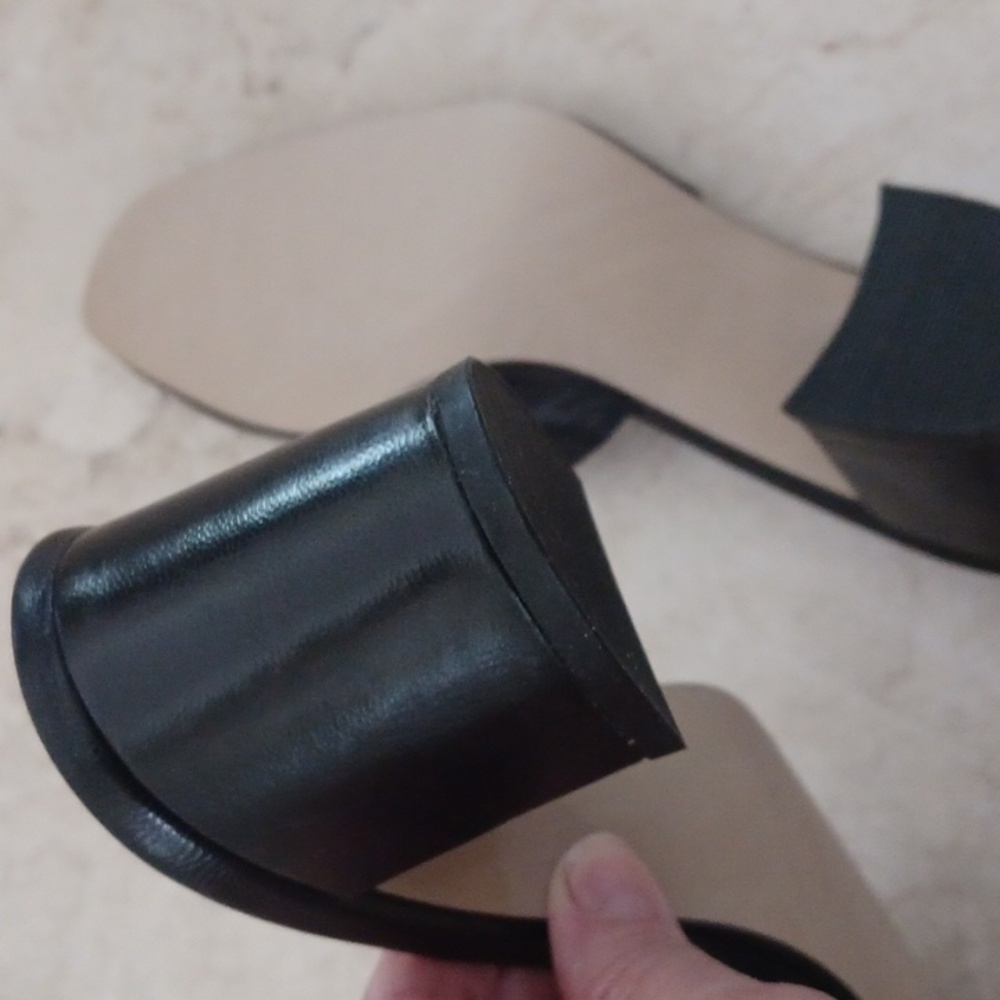 Easy Spirit Leather Slip Ons - NWOT - Picture 6 of 8